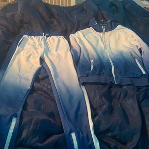 Fashion nova set blue and white joggers and hoodie size Large